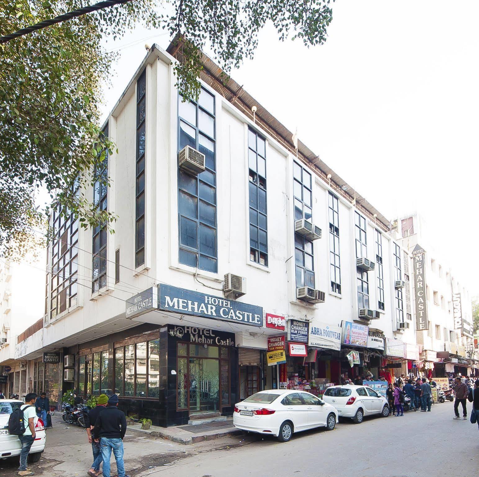 Treebo Mehar Castle Hotel Delhi  Exterior photo