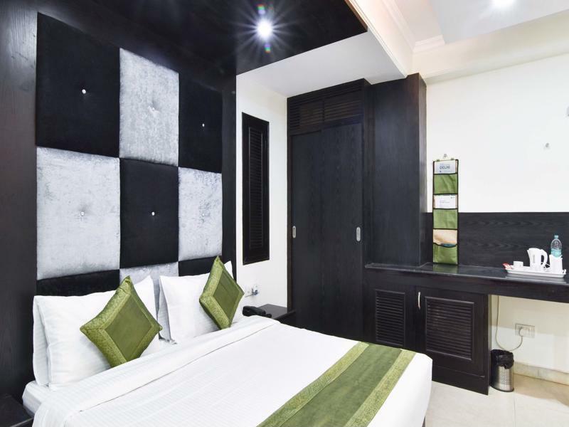 Treebo Mehar Castle Hotel Delhi  Exterior photo